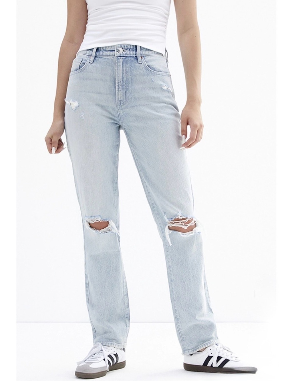 PacSun Light Wash Distressed Dad Jean Button Fly High Rise Jeans Size 26